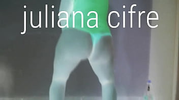 Juliana 4 00