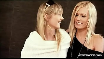 Lesbians keana moire and rose let you watch a close up of cunnilingus