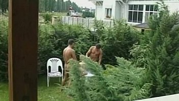 Amateur teen girlfriend outdoor threesome action