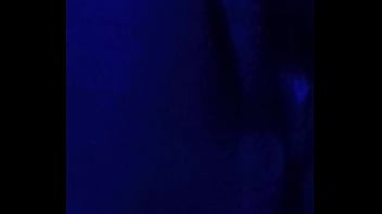 Abrindo minha bucetinha virgem molhadinha pra ser lambida