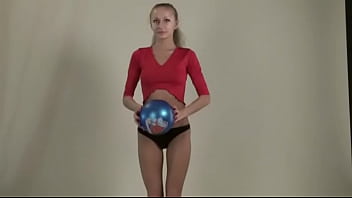 Teen stretches her legs and body showing huge tits Teen stretches her legs and body showing huge tits