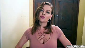 Hot stepmomma sovereign syre seduces her stepson