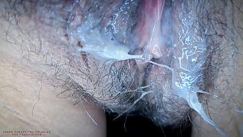 It happened all of a sudden i let myself go in that beautiful hairy pussy