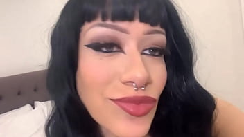 I’m having so much fun and working hard in vegas i have another pro shoot today and paid photoshoot i fly back hom