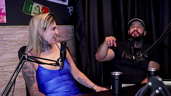 Estão a anos casados daria a bunda por r$ 500 00 e levou uma menina pra casa pra fazer sexo a três mas casal dna watch sheer red