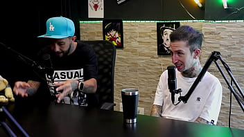 Estão a anos casados daria a bunda por r$ 500 00 e levou uma menina pra casa pra fazer sexo a três mas casal dna watch sheer red