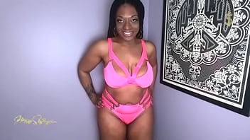 Bootylicious bikini farts 4k