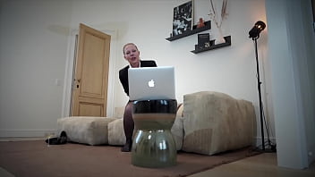 Some relaxing after work porn laptop