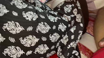 पंजाबी भाभी के साथ बिस्तर शेयर किया और उसकी बड़ी गांड चोदी