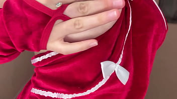 My stepsister secretly masturbates while i'm not at home