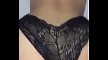 Comendo a prima da quatro