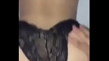 Comendo a prima da quatro