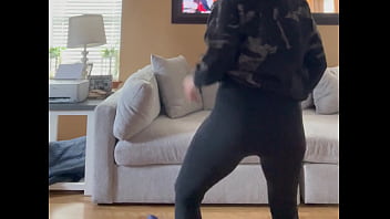 Cumbitch21 dancing around living room shows ass