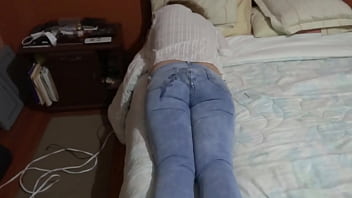 I pull up my jeans so that my stepson can cum in my ass several times i love his handjobs in my ass
