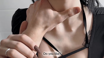 I catch step sis masturbating in the bathroom and convince her to give me a blowjob