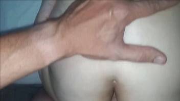 Várias gozadas no corpo da esposa sedenta por meu esperma muito creampie nesssa safada