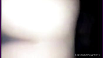 El profe de español enseña muy bien la clase