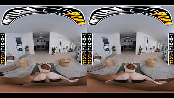 Virtual porn you want to hyper up your heartbroken stepsister arietta adams so you offer her your dick