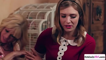 Giselle palmer casts a spell and makes her stepmom serene siren horny with her stepaunts help they were able to satisfy her by licking her pussy