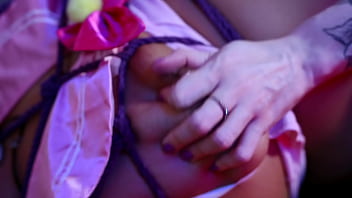 Bbw lesbian having pussy stretched by monster dildo