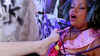 Bbw lesbian having pussy stretched by monster dildo