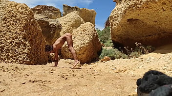 Real amateur couple fucking in public beach – doggy style & blowjob