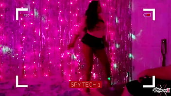 Sex at the club asian stripper maxine got dicked by stunt cock