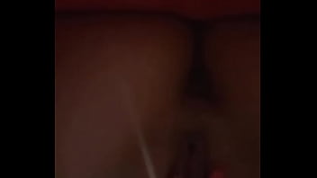 Facesitting cum squirting