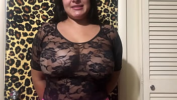 Big tit babe