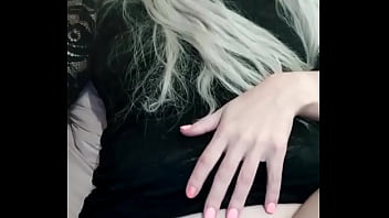 פותחת את המנוש