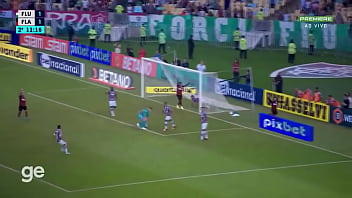 Futebol flamengo gabigol comendo fluminense
