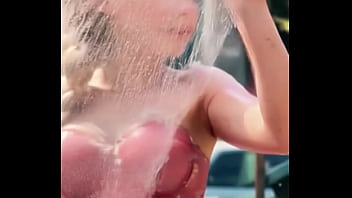 She turned like she knew like she felt it and suddenly… you weren’t sure who was out of place anymore