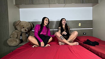 Estreia do programa na cama com maya entrevistando nikatsu