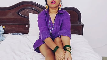 Crazy girlfriend fucked with boyfriend on the phone