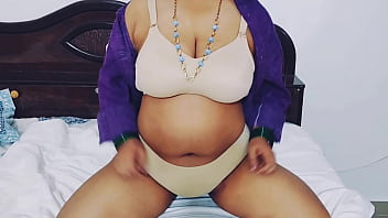 Crazy girlfriend fucked with boyfriend on the phone