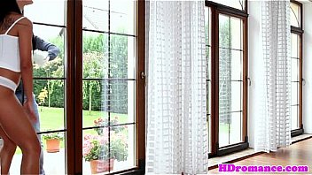 Sensual amateur girlfriend pleasures guy