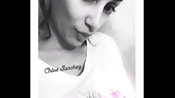 Tu veux te branler avec moi mp moi je suis dispo pour des shows privés