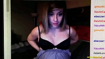 Pregnant webcam cutie shows boobs pussy and sings