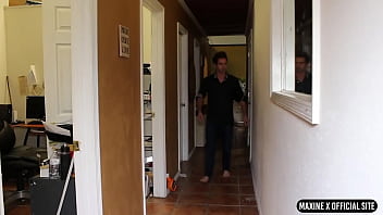 Salacious & busty babe maxine x rides submissive thief ricky evers