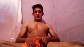 Para todo el mundo a solas para todos