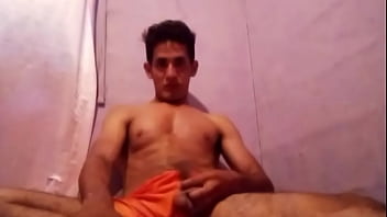 Para todo el mundo a solas para todos