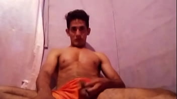 Para todo el mundo a solas para todos