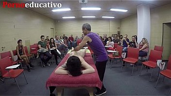 Clase nº1 de masaje erótico anal