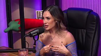 Hot alexia wants a dick in her ass asap