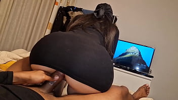 Que rico monta esta zorra