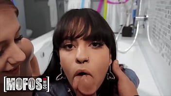 Mofos busty melody foxx catches her bf tyler steel in the bathroom with another girl and joins in