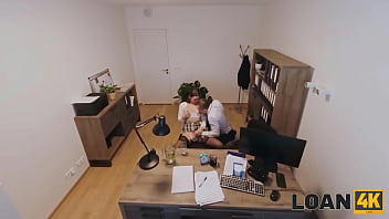 Loan4k arina shy came to get a loan