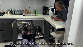 The plumber fucks me hard while my cuckold boyfriend calls me juliana rose