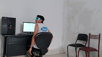 Nonton We Want To Be Hired And We Seduce The Director Of Human Talent In His Office. thumbnail