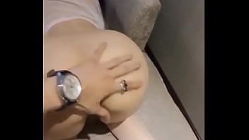 Playing with pretty long pussy